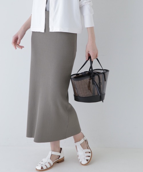 human woman（ヒューマンウーマン）の「◆リブニットスカート（スカート・レディース・ネイビー/カーキ・MEDIUM）」の2枚目の写真