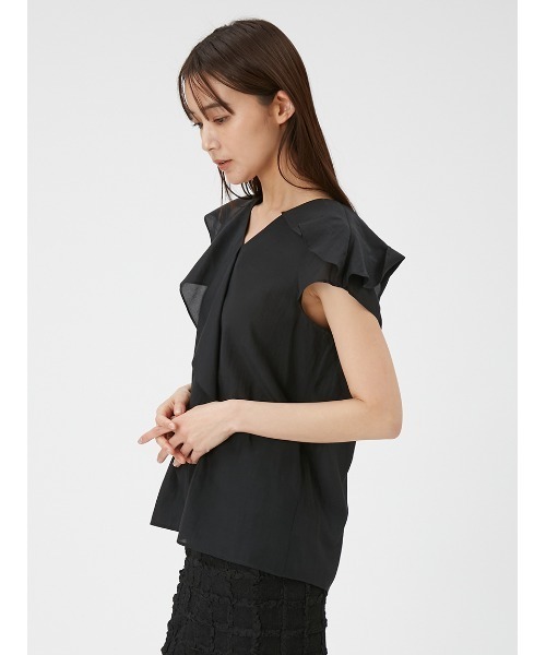 FRAY I.D（フレイアイディー）の「ラッフルディテールブラウス（シャツ/ブラウス・レディース・ブルー/ブラック/ホワイト・FREE）」の6枚目の写真