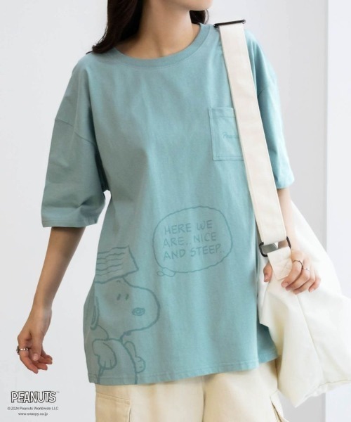 PEANUTS(ピーナッツ)の「PEANUTS スヌーピー アソートプリントTシャツ(Tシャツ/カットソー・レディース・グリーン系その他/ベージュ/ホワイト/ブラック・フリー)」の4枚目の写真