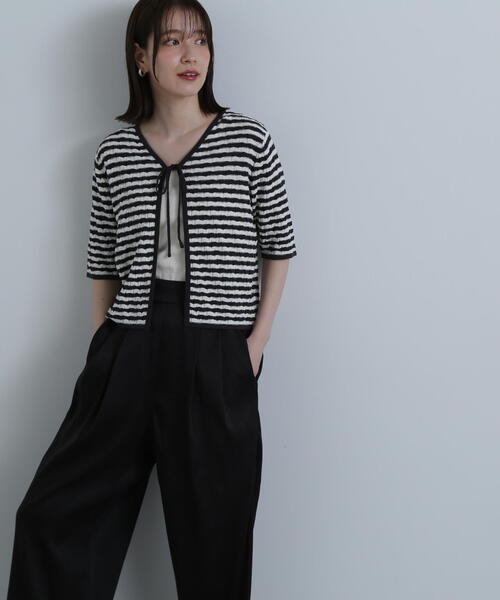 N.(N. Natural Beauty Basic)(エヌエヌナチュラルビューティーベーシック)の「◆フロントリボン柄編みボーダーニット(ニット/セーター・レディース・ブラック系その他/グリーン系その他・MEDIUM)」の5枚目の写真