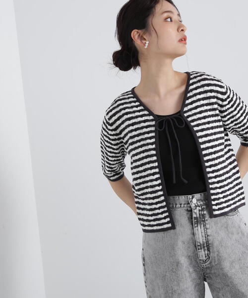 N.(N. Natural Beauty Basic)(エヌエヌナチュラルビューティーベーシック)の「◆フロントリボン柄編みボーダーニット(ニット/セーター・レディース・ブラック系その他/グリーン系その他・MEDIUM)」の10枚目の写真