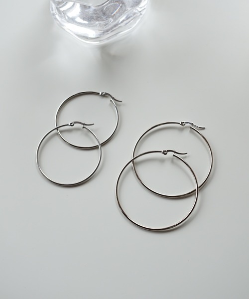 CERCA(チェルカ)の「saran jewelry/アレルギー対応 フープピアス(ピアス(両耳用)・レディース・ゴールド/シルバー・#5/#4)」の4枚目の写真