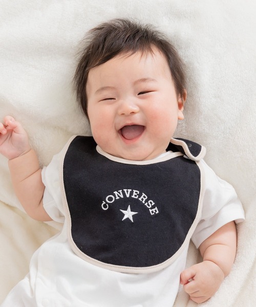 CONVERSE(コンバース)の「コンバース スタイ2枚セット(スタイ/よだれかけ・キッズ・ブラック・FREE)」の9枚目の写真