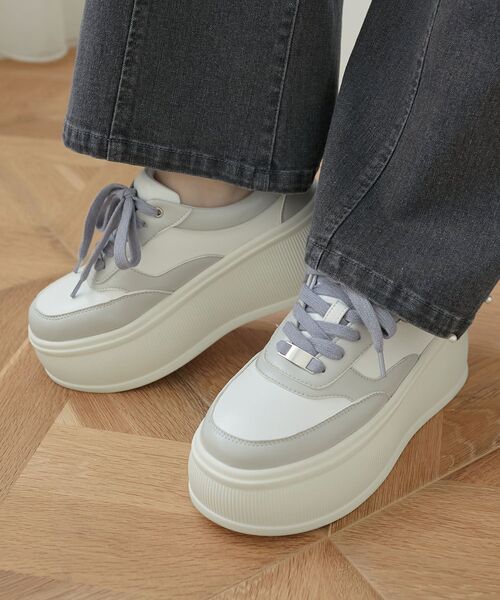 MAJESTIC LEGON（マジェスティックレゴン）の「プレート厚底スニーカー（スニーカー・レディース・オフホワイト/ピンク/グレー系その他・MEDIUM/SMALL/LARGE）」の11枚目の写真