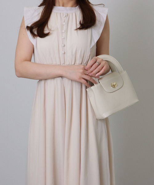 Lace Ladies（レースレディース）の「ハート バックル付き コンパクト ハンドバッグ（ハンドバッグ・レディース・ブラック/ホワイト・FREE）」の7枚目の写真