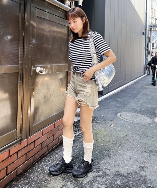 ALAND（エーランド）の「【UNISEX】ALAND／AロゴボーダーT（Tシャツ/カットソー・レディース・ブルー/ブラック/ピンク・MEDIUM/SMALL）」の5枚目の写真