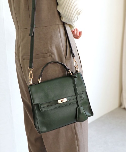 MIAN （ミアン）の「トップハンドル2wayショルダーバッグ（ショルダーバッグ・レディース・ベージュ/ブラウン/ブラック/グリーン・FREE）」の4枚目の写真