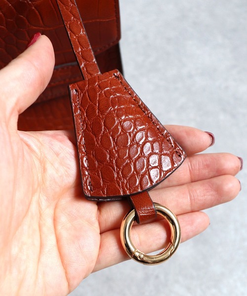 MIAN （ミアン）の「トップハンドル2wayショルダーバッグ（ショルダーバッグ・レディース・ベージュ/ブラウン/ブラック/グリーン・FREE）」の13枚目の写真