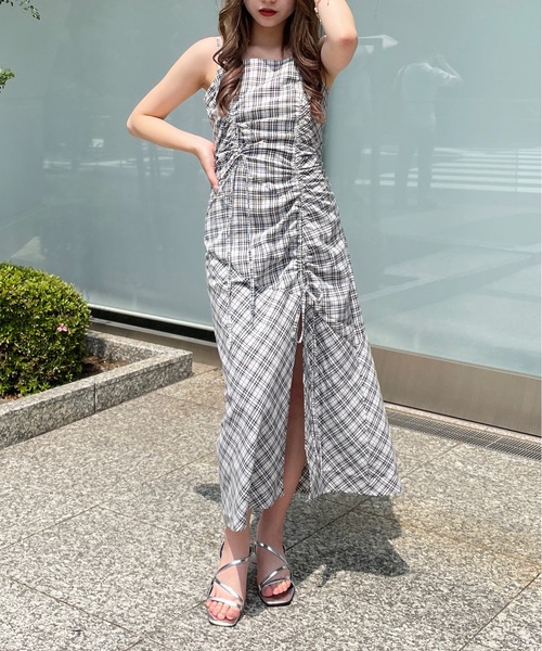 one way（ワンウェイ）の「チェックドロストキャミワンピース