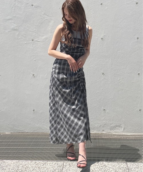 one way（ワンウェイ）の「チェックドロストキャミワンピース