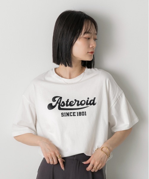 ad thie(アドティエ)の「ロゴプリント ベーシックTシャツ(Tシャツ/カットソー・レディース・ブラック/ブルーグレー/オフホワイト/モカ・FREE)」の10枚目の写真