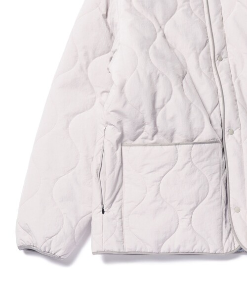 BEAMS(ビームス)の「ダウン ミリタリー ライナージャケット(ダウンジャケット/コート・メンズ・ブラック/シルバー/オリーブ・SMALL/MEDIUM/LARGE/X-LARGE)」の14枚目の写真