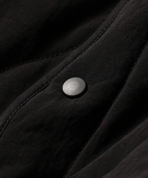 BEAMS(ビームス)の「ダウン ミリタリー ライナージャケット(ダウンジャケット/コート・メンズ・ブラック/シルバー/オリーブ・SMALL/MEDIUM/LARGE/X-LARGE)」の19枚目の写真