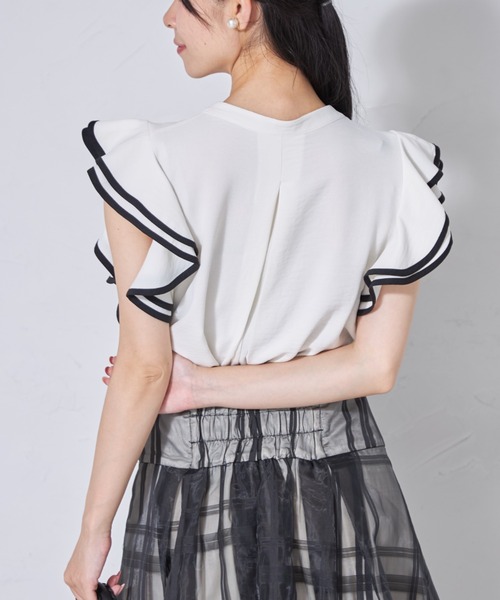 tocco closet(トッコ クローゼット)の「【ZOZO限定】フリルスリーブバイカラーブラウス(シャツ/ブラウス・レディース・ベージュ/オフホワイト/ブラック・M)」の19枚目の写真