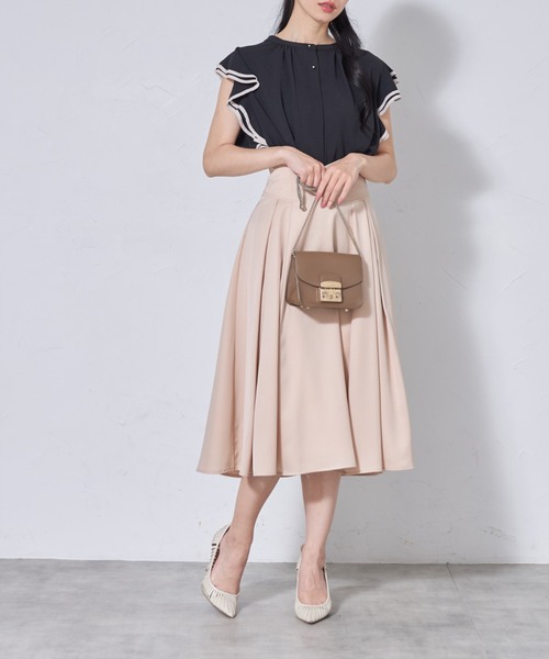 tocco closet(トッコ クローゼット)の「【ZOZO限定】フリルスリーブバイカラーブラウス(シャツ/ブラウス・レディース・ベージュ/オフホワイト/ブラック・M)」の20枚目の写真