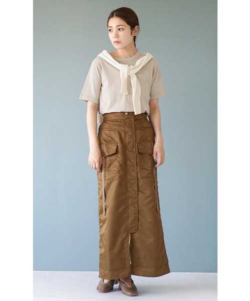 zootie（ズーティー）の「【きちんとしたい日もTシャツを。】シルキースムースコットン Tシャツ［5分袖］（Tシャツ/カットソー・レディース・ライトブルー/グレイッシュベージュ/ブラック/オフホワイト/ネイビー/ミント/黄土色系/ライトグレー・LL/L/M）」の18枚目の写真