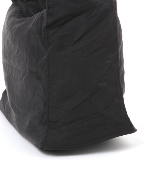 mysty woman(ミスティウーマン)の「シャーリングショルダーBAG2 144074 【500mlペットボトル収納可能!】(ショルダーバッグ・レディース・グレイッシュベージュ/ブラック/チョコ・FREE)」の18枚目の写真