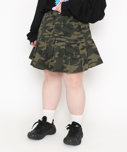 PUNYUS（プニュズ）の「ミリタリープリーツヘムミニスカート（スカート・レディース・カーキ/その他1・3/2/1/4）」の9枚目の写真