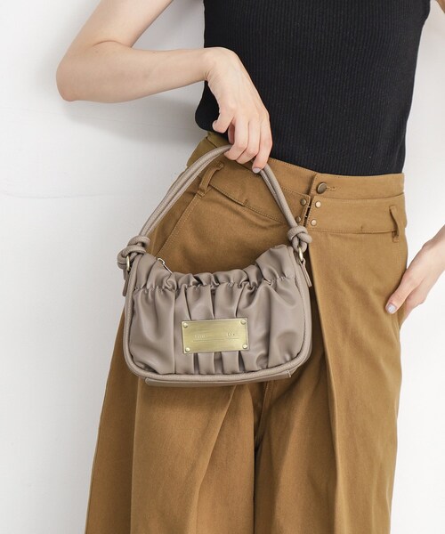 THE SHOP TK （ザ ショップ ティーケー ）の「【＠BAILA掲載】ギャザープレートFレザーBAG（ハンドバッグ・レディース・ブラック/ブラウン系その他・00）」の8枚目の写真