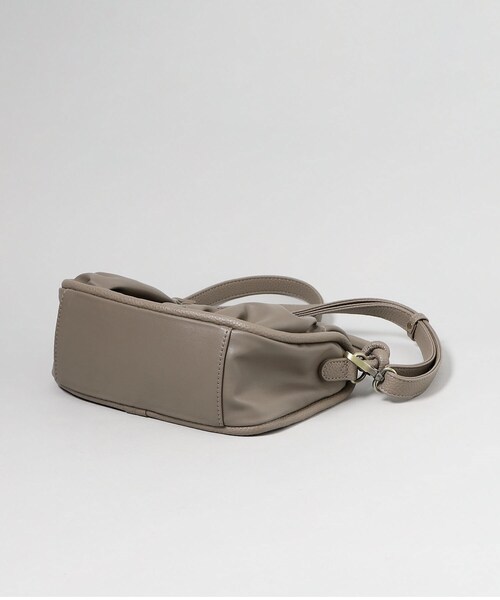 THE SHOP TK （ザ ショップ ティーケー ）の「【＠BAILA掲載】ギャザープレートFレザーBAG（ハンドバッグ・レディース・ブラック/ブラウン系その他・00）」の13枚目の写真