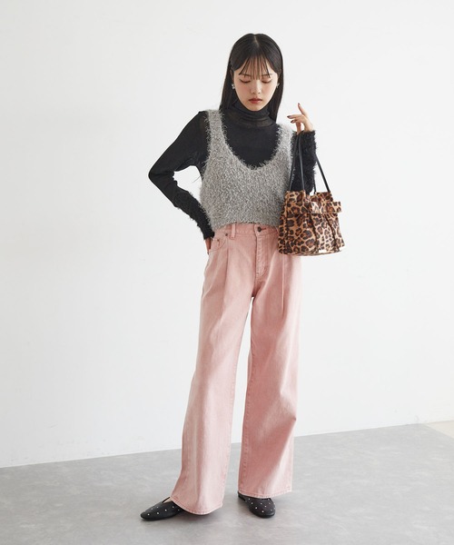 VIS(ビス)の「袖フェザーシアータートルニット(ニット/セーター・レディース・ブラック/サックスブルー/キナリ・FREE)」の6枚目の写真