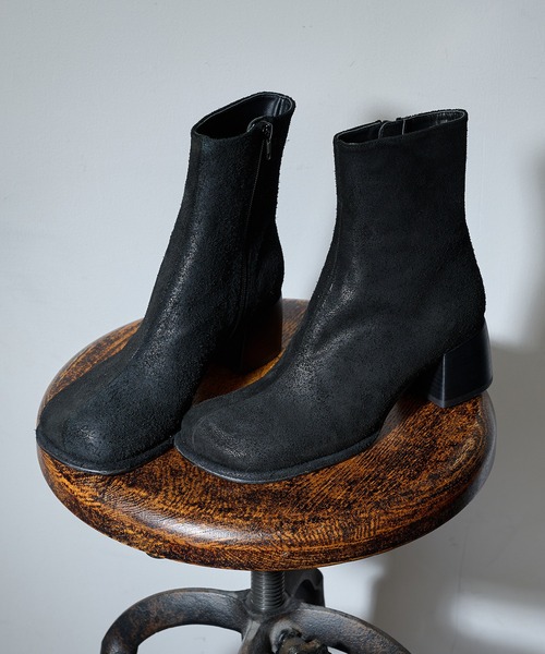 ALM.（アルム）の「【ALM.】ADELA LEATHER BOOTS レザーショートブーツ（ブーツ・レディース・ブラウン/ブラック/シルバー/ブラック系1/ブラウン系1・36/37/38）」の3枚目の写真