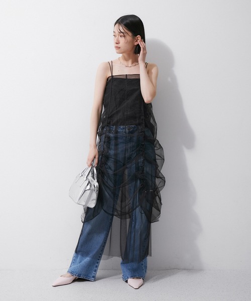 ADAM ET ROPE'（アダムエロペ）の「【一部WEB限定カラー・再入荷・サステナブル】ロゴスクエアボストンバッグ（ショルダーバッグ・レディース・ピンク系その他2/ブラック/ブラウン/シルバー・FREE）」の19枚目の写真