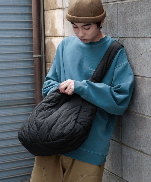 niko and...(ニコアンド)の「ラージ切り替えキルトショルダーバッグ / キルティングショルダー(ショルダーバッグ・メンズ・カーキ/ブラック/オフホワイト・FREE)」の7枚目の写真