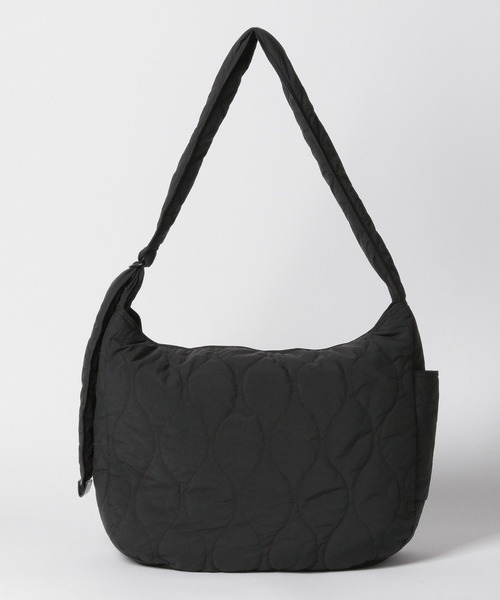 DONK キルティングショルダーバッグ 黒 DONK キルティングショルダーバッグ 黒