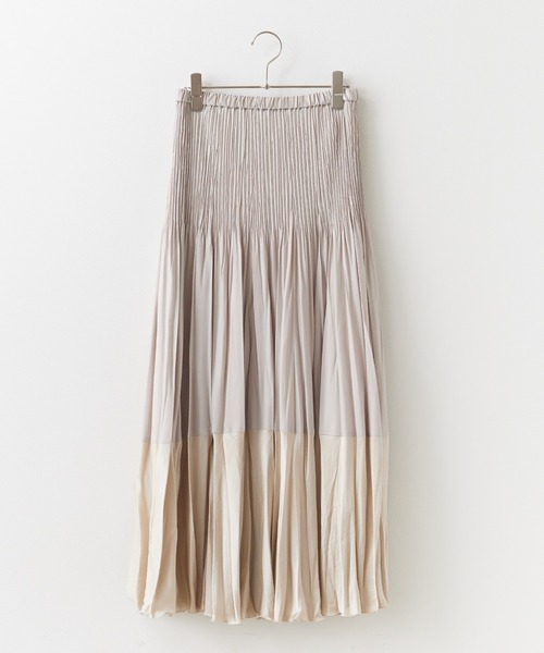 ADAWAS（アダワズ）の「ADAWAS/アダワス TWO-TONE PLEATED SKIRT  ダブルプリーツスカート（スカート・レディース・カーキ/ブラック/ライトベージュ・38）」の3枚目の写真