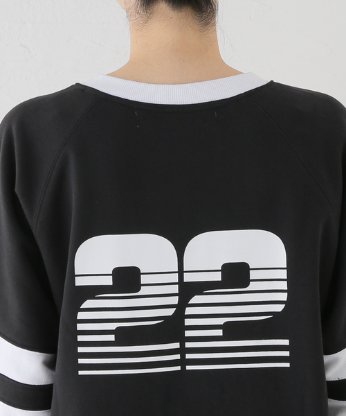 JOINT WORKS（ジョイントワークス）の「Rest&Recreation/レストアンドレクリエーション OVERSIZED RAGLAN SWEATSHIRT（スウェット・レディース・ブラック・FREE）」の13枚目の写真