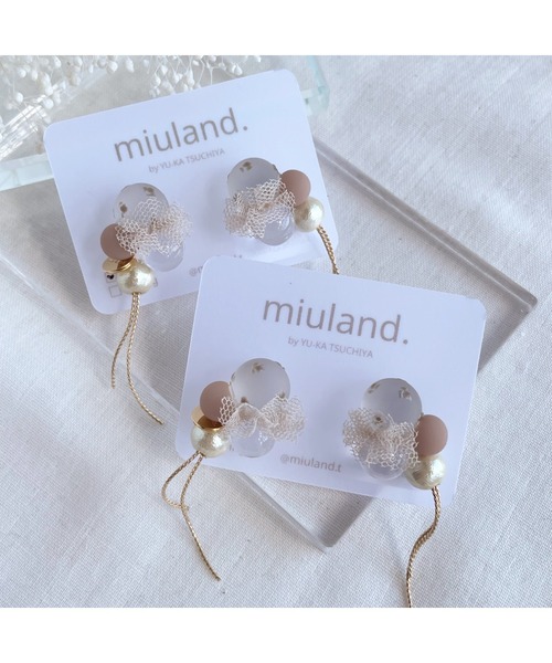 tone（トーン）の「【miuland】tutu flower【パール】(MA)（ピアス（両耳用）・レディース・ホワイト/ブラウン/ピンク・FREE）」の4枚目の写真