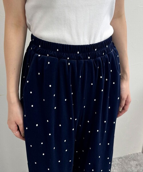 fredy emue（フレディエミュ）の「《セットアップ対応》ベロアドット刺繍イージーパンツ（その他パンツ・レディース・ブラック系その他/ブルー系その他・38）」の22枚目の写真