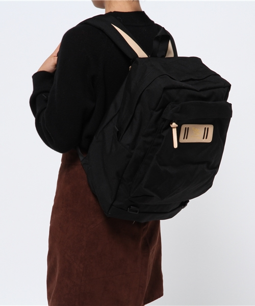 CIAOPANIC(チャオパニック)の「【TSAC/The Sun and Classic】NYLON POCKET DAYPACK/ナイロン ポケット デイパック(バックパック/リュック・レディース・ブラック/ネイビー・FREE)」の13枚目の写真