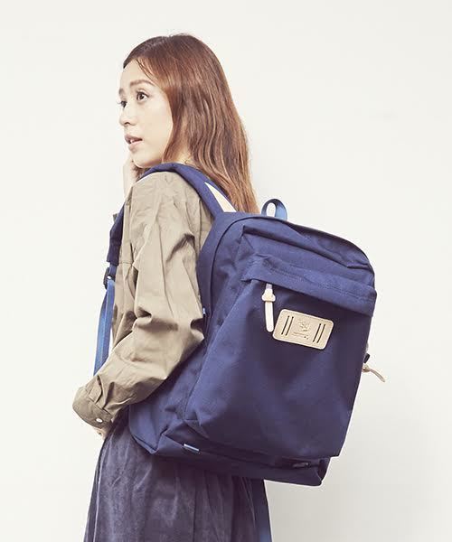 CIAOPANIC(チャオパニック)の「【TSAC/The Sun and Classic】NYLON POCKET DAYPACK/ナイロン ポケット デイパック(バックパック/リュック・レディース・ブラック/ネイビー・FREE)」の4枚目の写真
