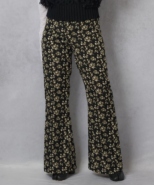 Lull（ルル）の「【Lull / ルル】フローラルプリントフレアパンツ（その他パンツ・レディース・ベージュ/ブラック・ONESIZE）」の10枚目の写真