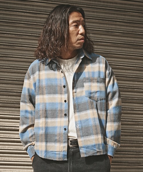 ALL RUNS(オールランズ)の「オンブレチェックロングスリーブシャツ(シャツ/ブラウス・メンズ・ブラウン/ネイビー/グリーン・L/XL/M)」の7枚目の写真