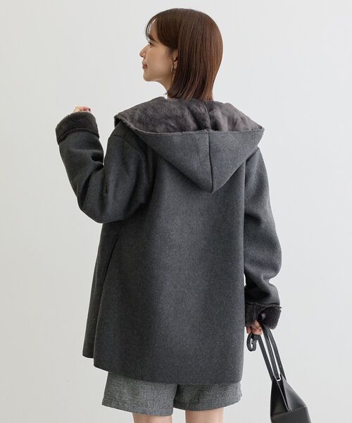 Green Parks(グリーンパークス)の「フーディガウンコート(その他アウター・レディース・モカ/チャコールグレー/ライトベージュ・FREE)」の17枚目の写真