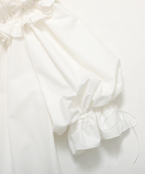 MAXMARA STUDIO PECCATIフリルトップスホワイト関税込 MAXMARA STUDIO PECCATIフリルトップスホワイト関税込 (Max Mara