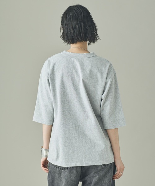 p*p様 カレンソロジーUNIVERSAL OVERALL別注Tシャツチャコール UNIVERSAL OVERALL（ユニバーサルオーバーオール） tシャツ