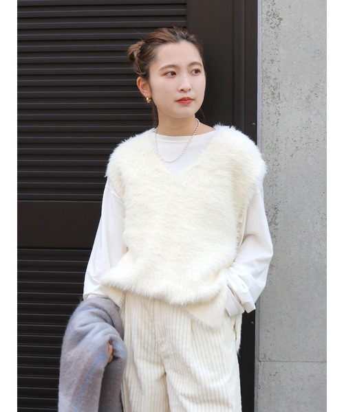 Ungrid（アングリッド）の「2Wayラメニットベスト（ニット/セーター・レディース・オフホワイト/グレー/グリーン・FREE）」の13枚目の写真