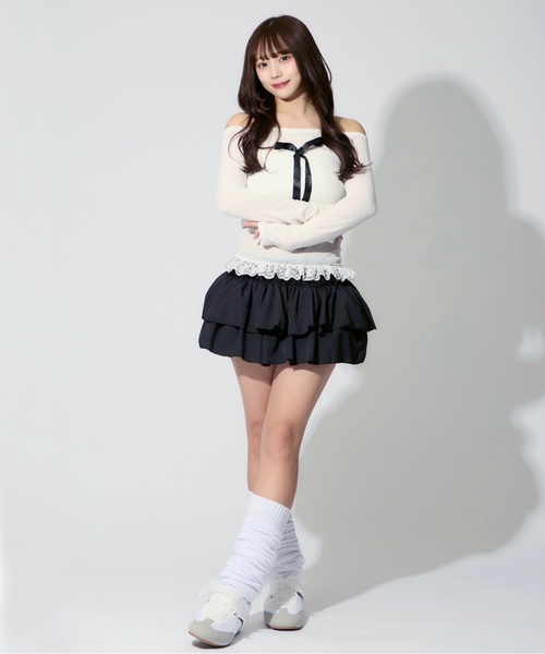 ALLuRing ChaRm(アリュリングチャーム)の「Tiered Balloon Mini Skirt / ティアードバルーンミニスカート(スカート・レディース・ブラック/ホワイト・S/M)」の7枚目の写真