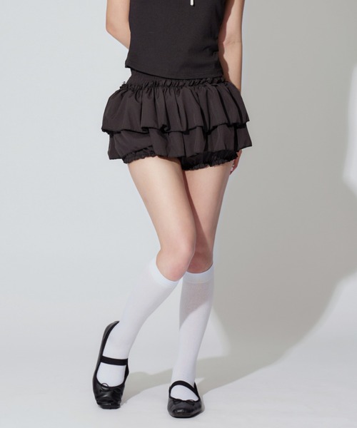 ALLuRing ChaRm(アリュリングチャーム)の「Tiered Balloon Mini Skirt / ティアードバルーンミニスカート(スカート・レディース・ブラック/ホワイト・S/M)」の17枚目の写真