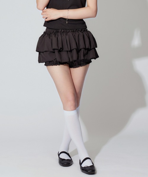 ALLuRing ChaRm(アリュリングチャーム)の「Tiered Balloon Mini Skirt / ティアードバルーンミニスカート(スカート・レディース・ブラック/ホワイト・S/M)」の20枚目の写真
