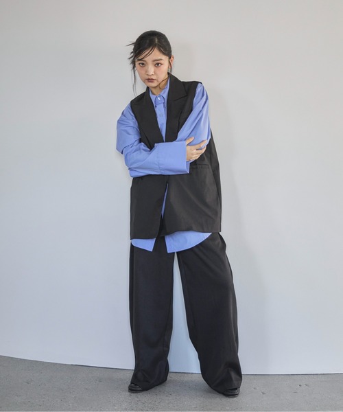 feepur（フェピュール）の「リラックスタックパンツ（スラックス・レディース・チャコールグレー/ベージュ/ブラック・SMALL/MEDIUM）」の17枚目の写真