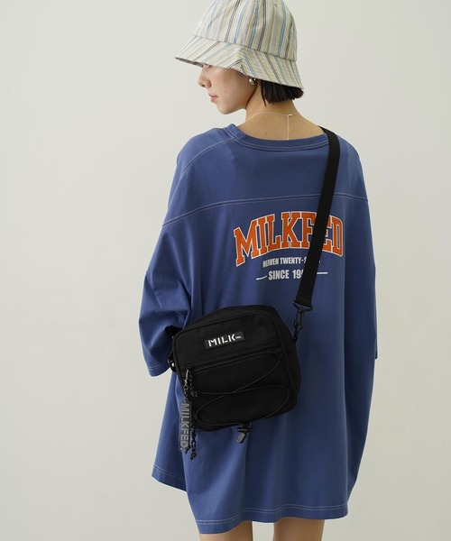 MILKFED.(ミルクフェド)の「DAILY SQUARE SHOULDER BAG(ショルダーバッグ・レディース・レッド/ブラック・ONE SIZE)」の1枚目の写真