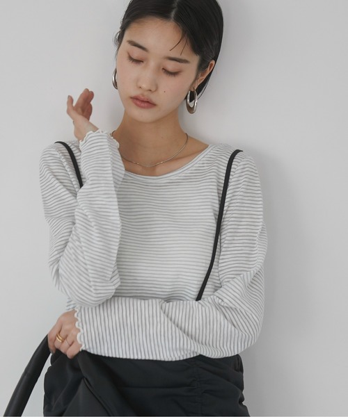 ANGIE(アンジー)の「ボーダー バックオープン シアートップス(Tシャツ/カットソー・レディース・ブラック系その他/オレンジ系その他/グレー系その他/ベージュ系その他・FREE)」の3枚目の写真