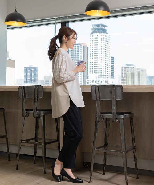STUDIO PICONE(スタジオピッコーネ)の「2WAYストレッチセンタープレスパンツ(その他パンツ・レディース・ブラック/ライトオレンジ系/ベージュ・M/L/LL)」の18枚目の写真
