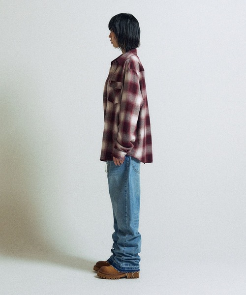 SLOWACID（スローアシッド）の「【UNISEX】SLOW ACID／オンブレチェックシャツ（シャツ/ブラウス・レディース・ボルドー/ブラック・MEDIUM/LARGE）」の5枚目の写真