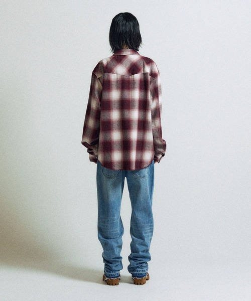 SLOWACID（スローアシッド）の「【UNISEX】SLOW ACID／オンブレチェックシャツ（シャツ/ブラウス・レディース・ボルドー/ブラック・MEDIUM/LARGE）」の6枚目の写真